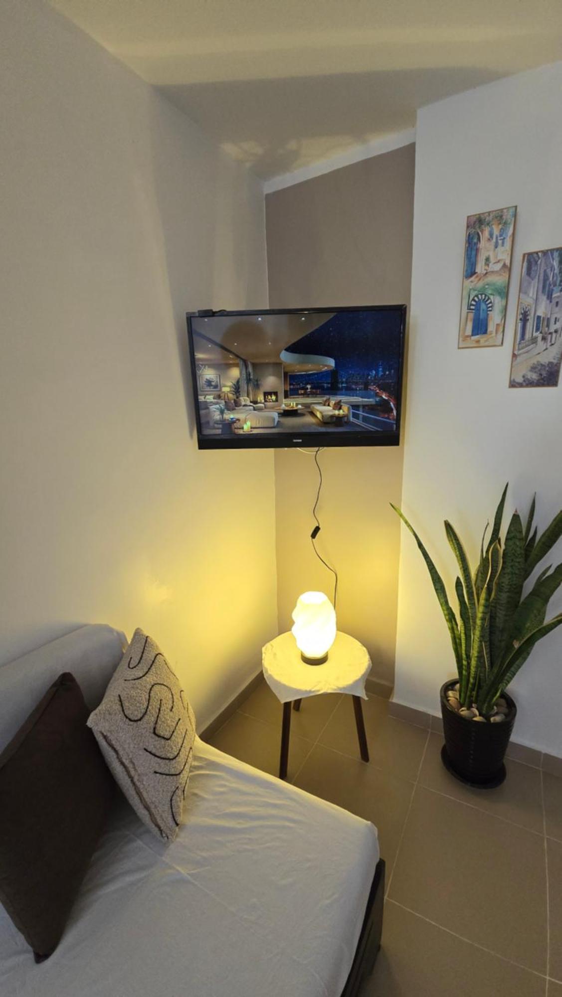 Appartements De Luxe Pres De La Mer 纳布勒 外观 照片